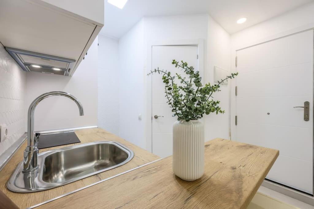 Luxe Apartment In Tetuan Madryt Zewnętrze zdjęcie